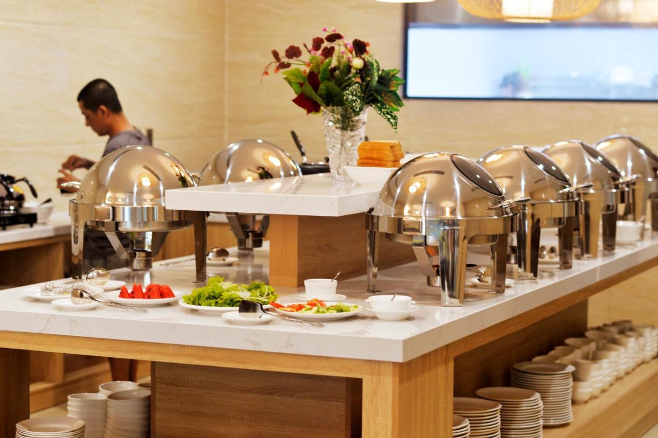 Aiden Saigon Hotel Хошимин Экстерьер фото