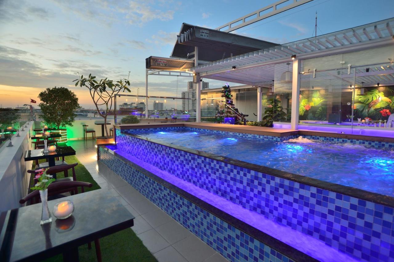 Aiden Saigon Hotel Хошимин Экстерьер фото