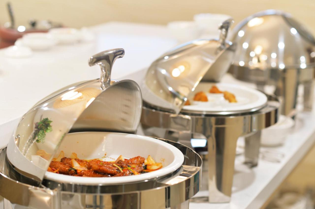 Aiden Saigon Hotel Хошимин Экстерьер фото